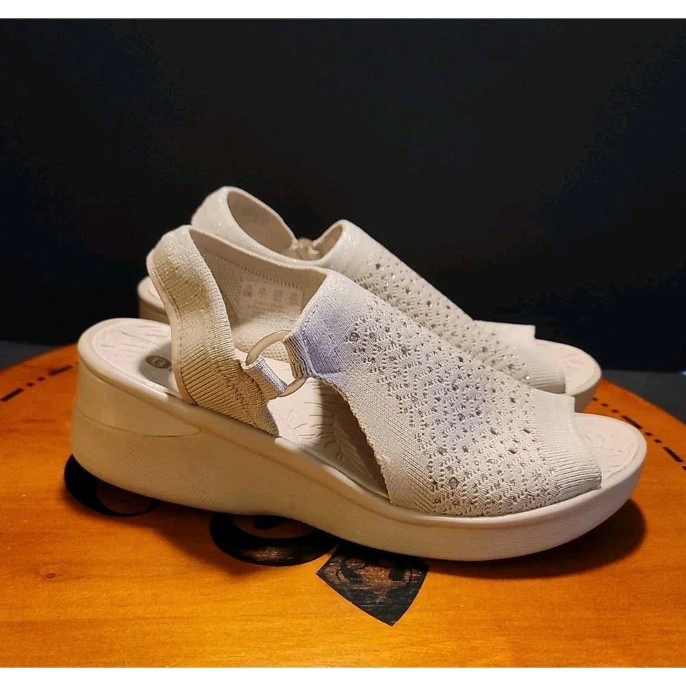 BZees Starbright Womens Size 9.5